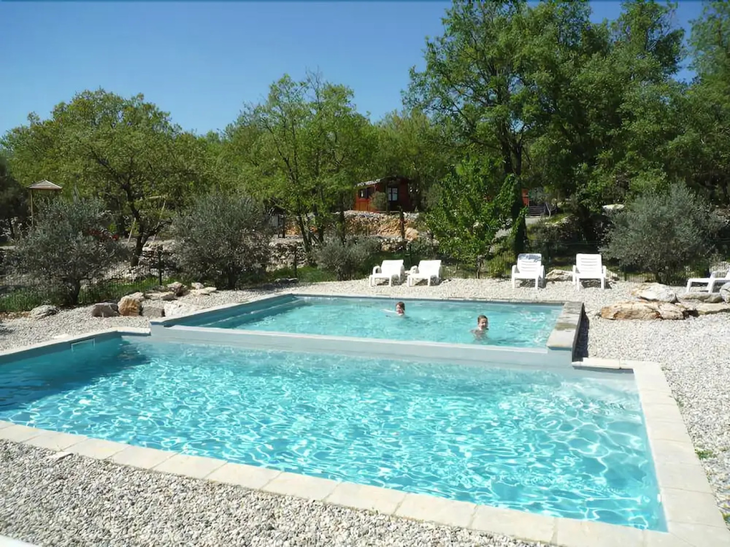 Domaine de Saint Cerice  en Ardèche Sud