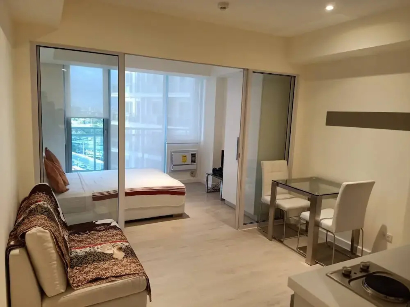 Condo at Azure by Metro Booking BNB