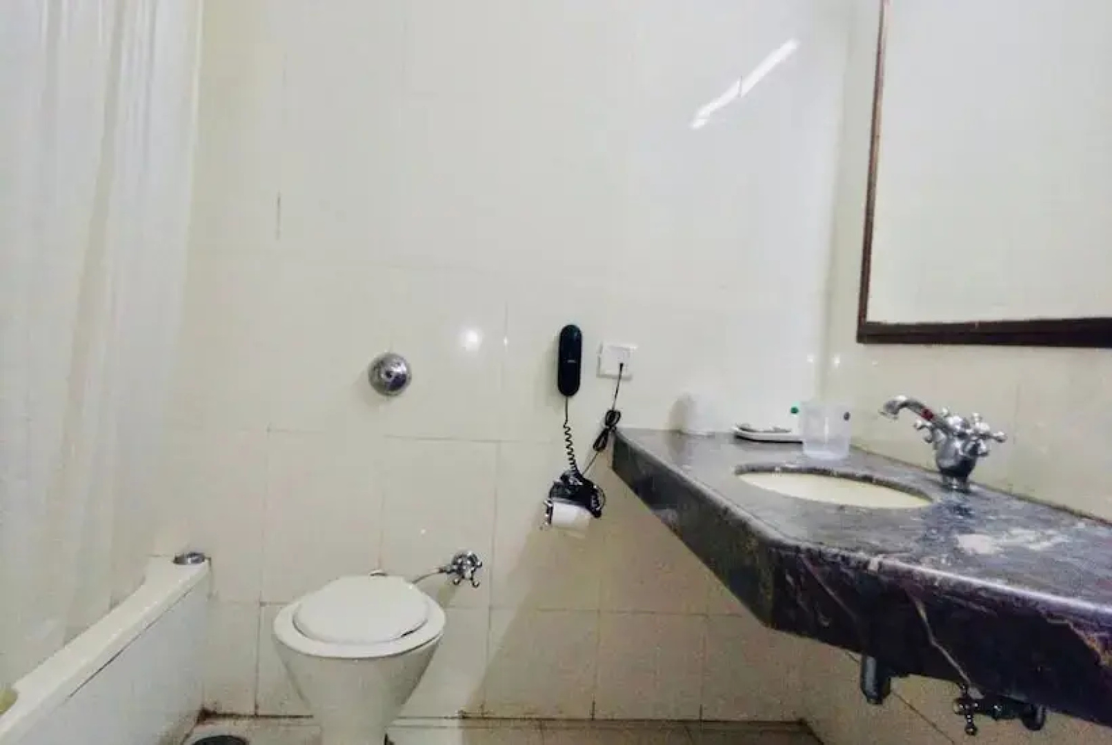 Hotel Regency Bina