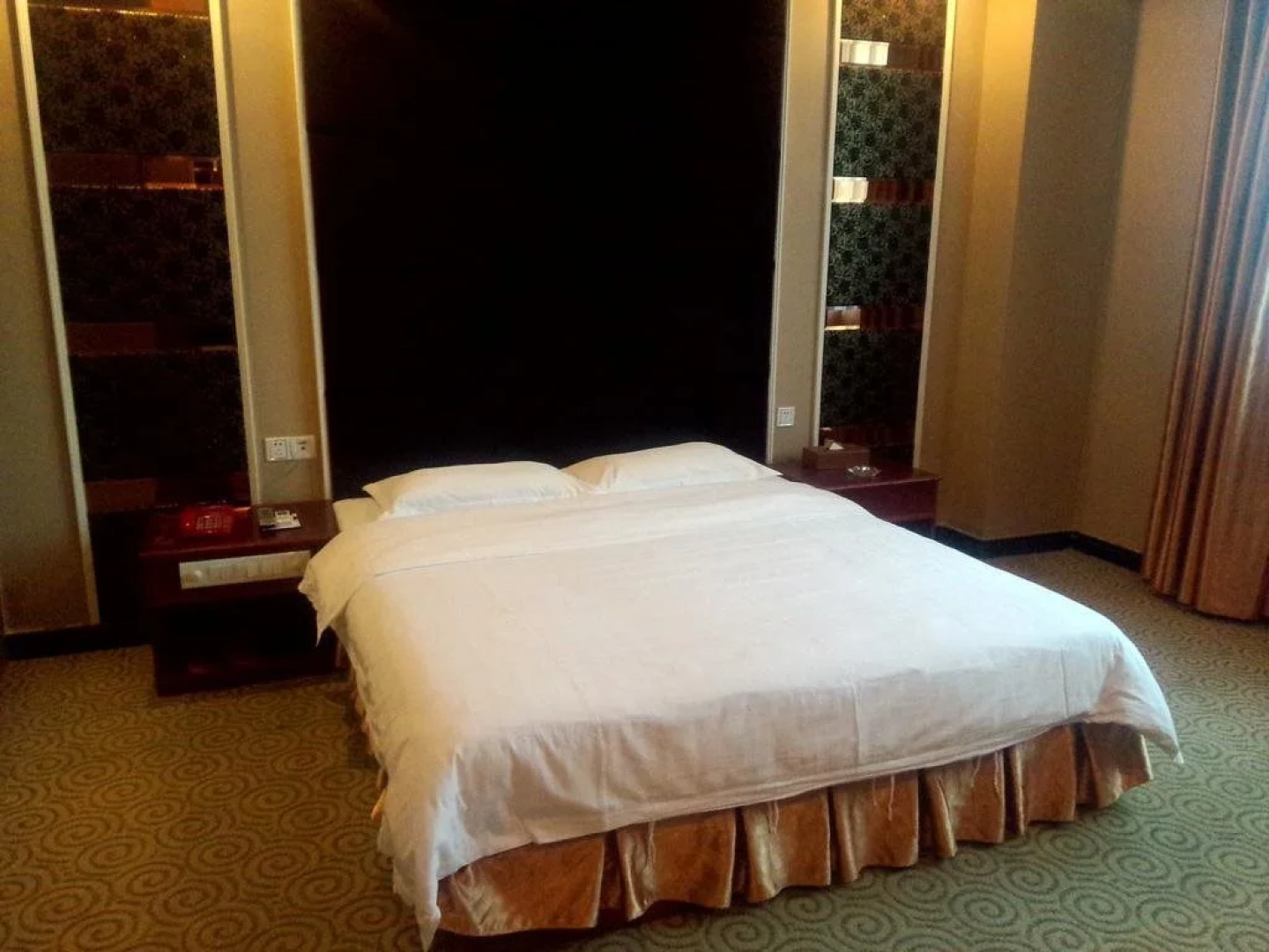 Yu Hu Chun Chain Business Hotel