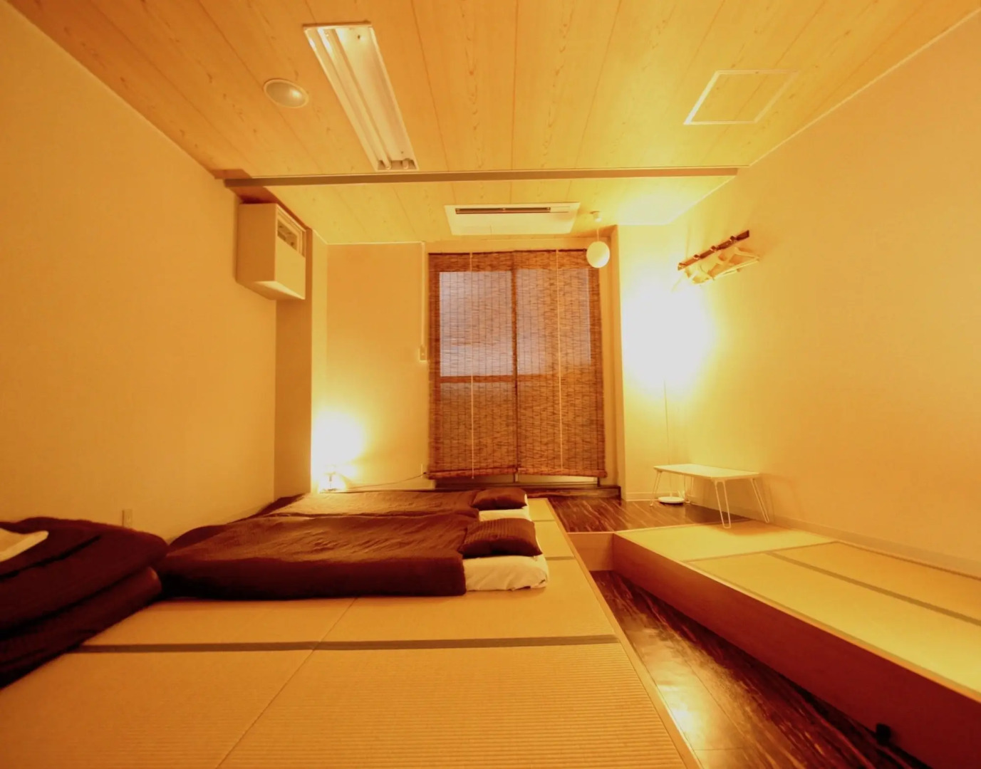 Osaka Guesthouse Nest - Hostel