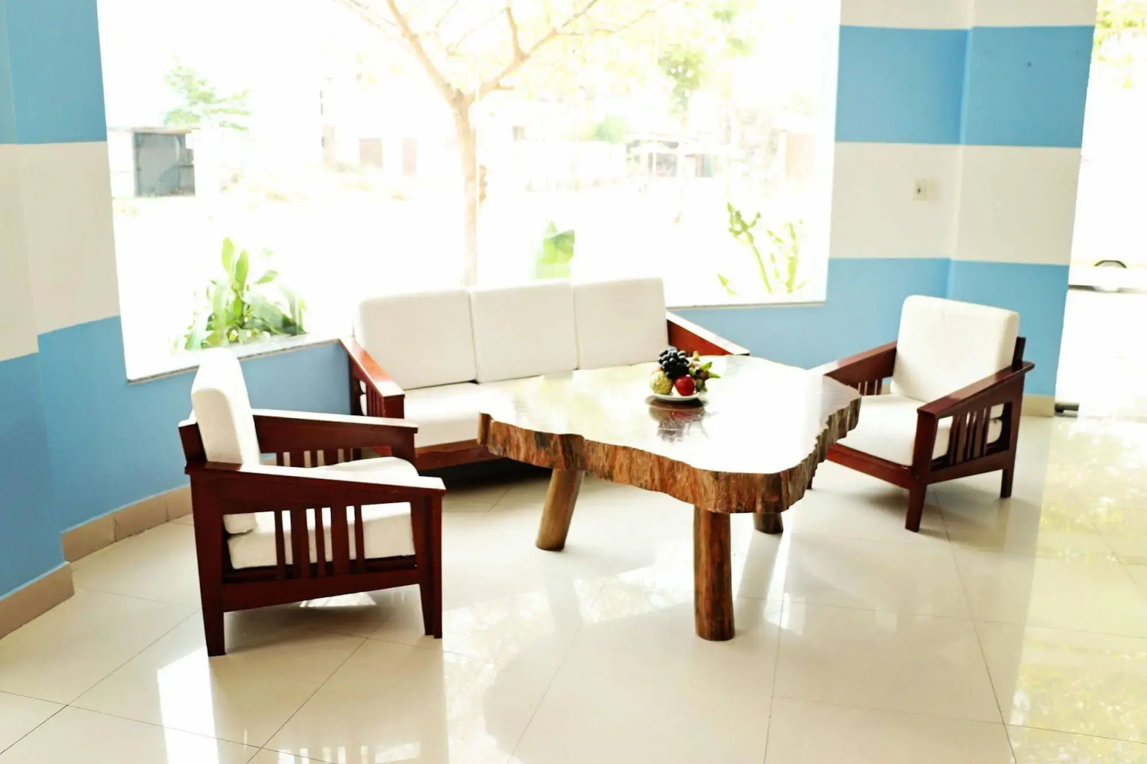 OYO 557 Phi Yen Hotel