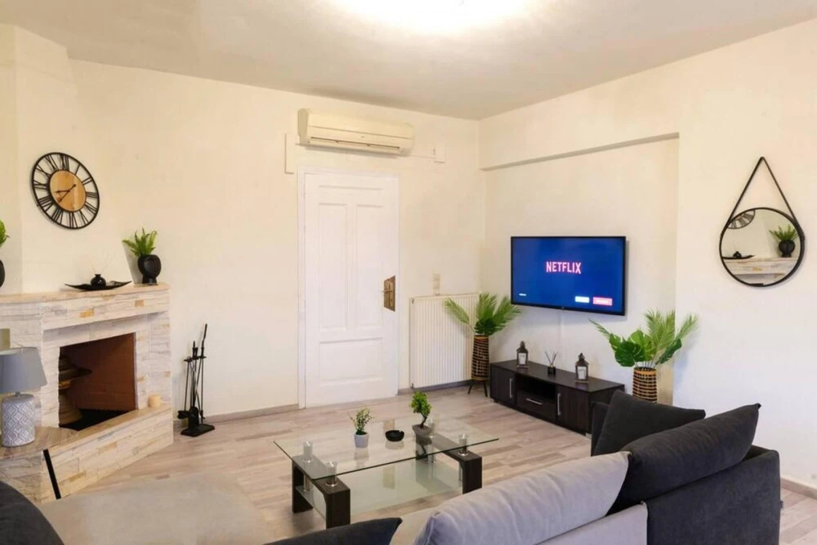 Sunset Bliss Villa in Karteros