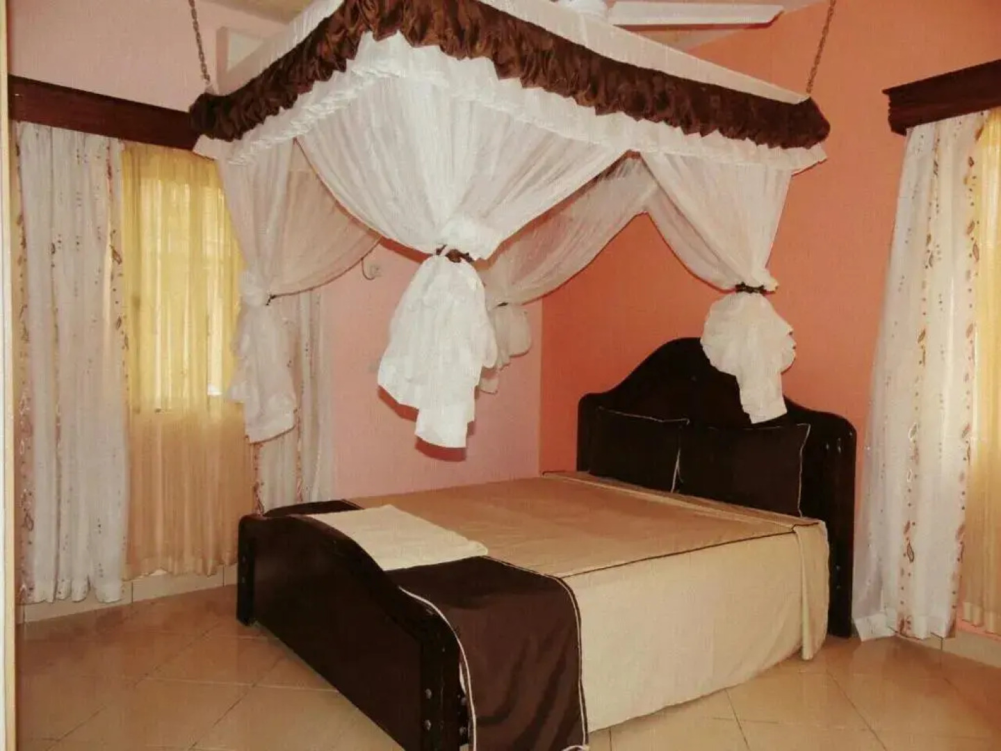 Barizi Cottage