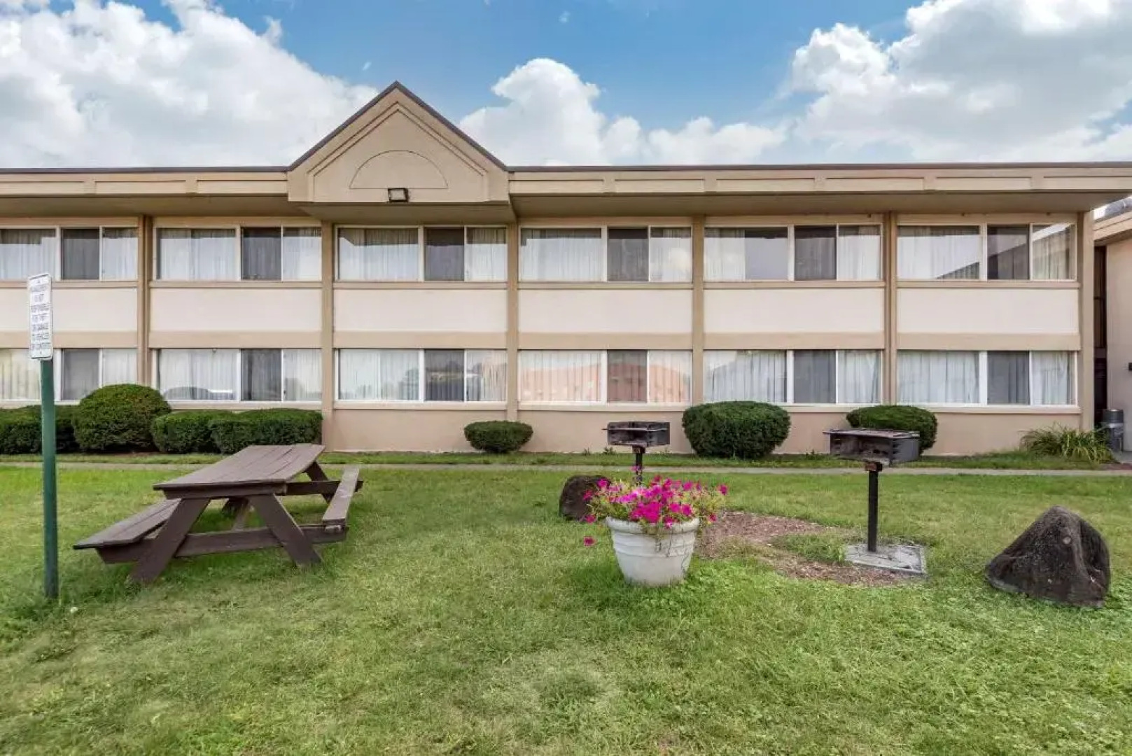 Quality Inn & Suites Vestal Binghamton
