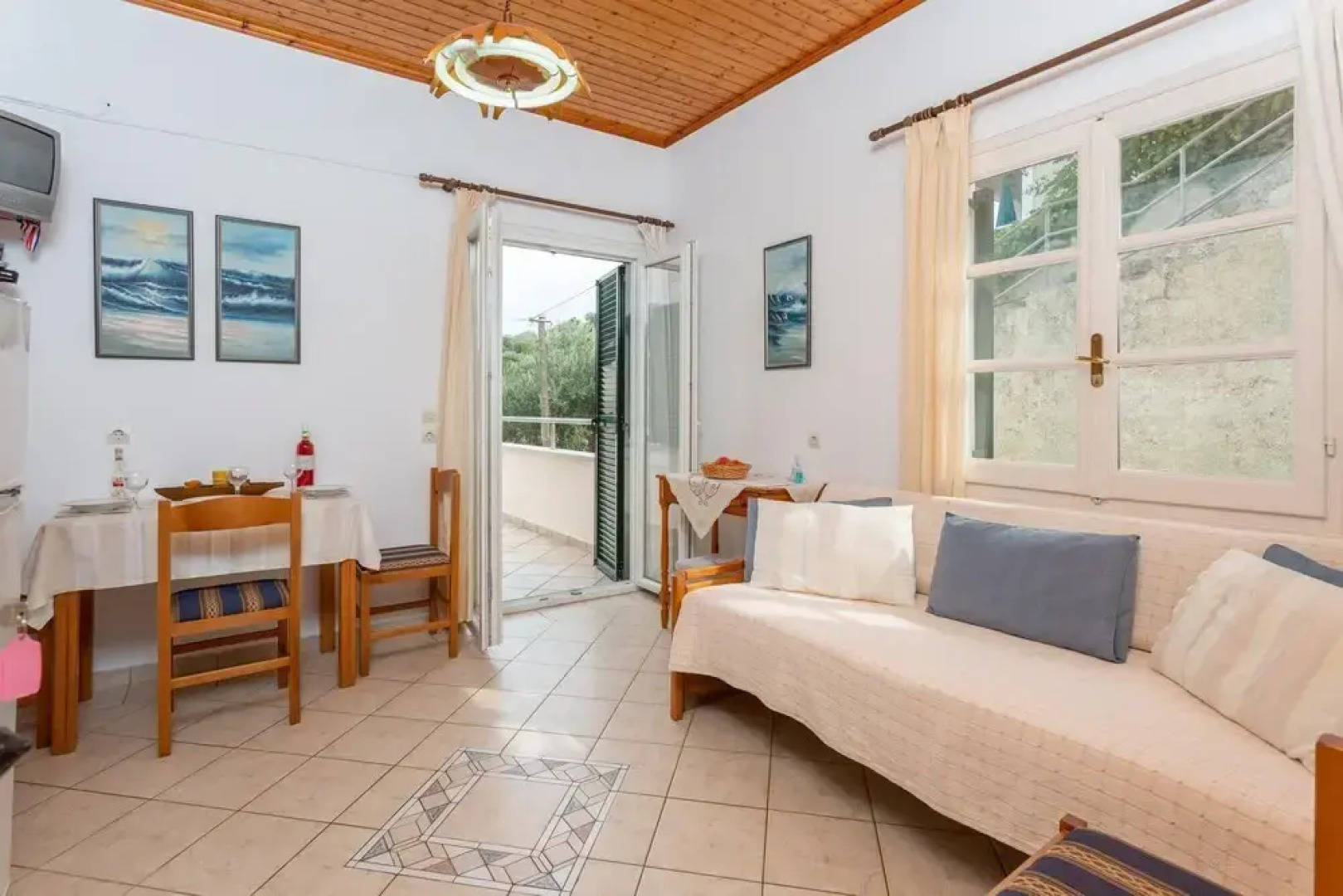 Theophilos 1 Walk to Beach Sea Views A C Wifi Car Not Required - 219