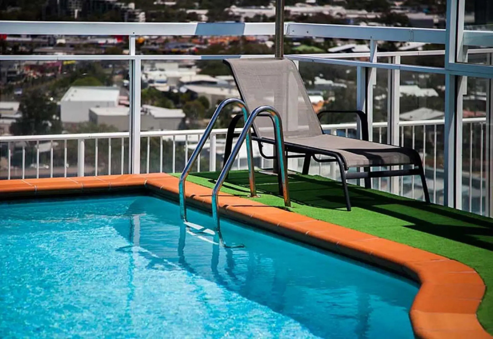 Elouera Tower Beachfront Apartments