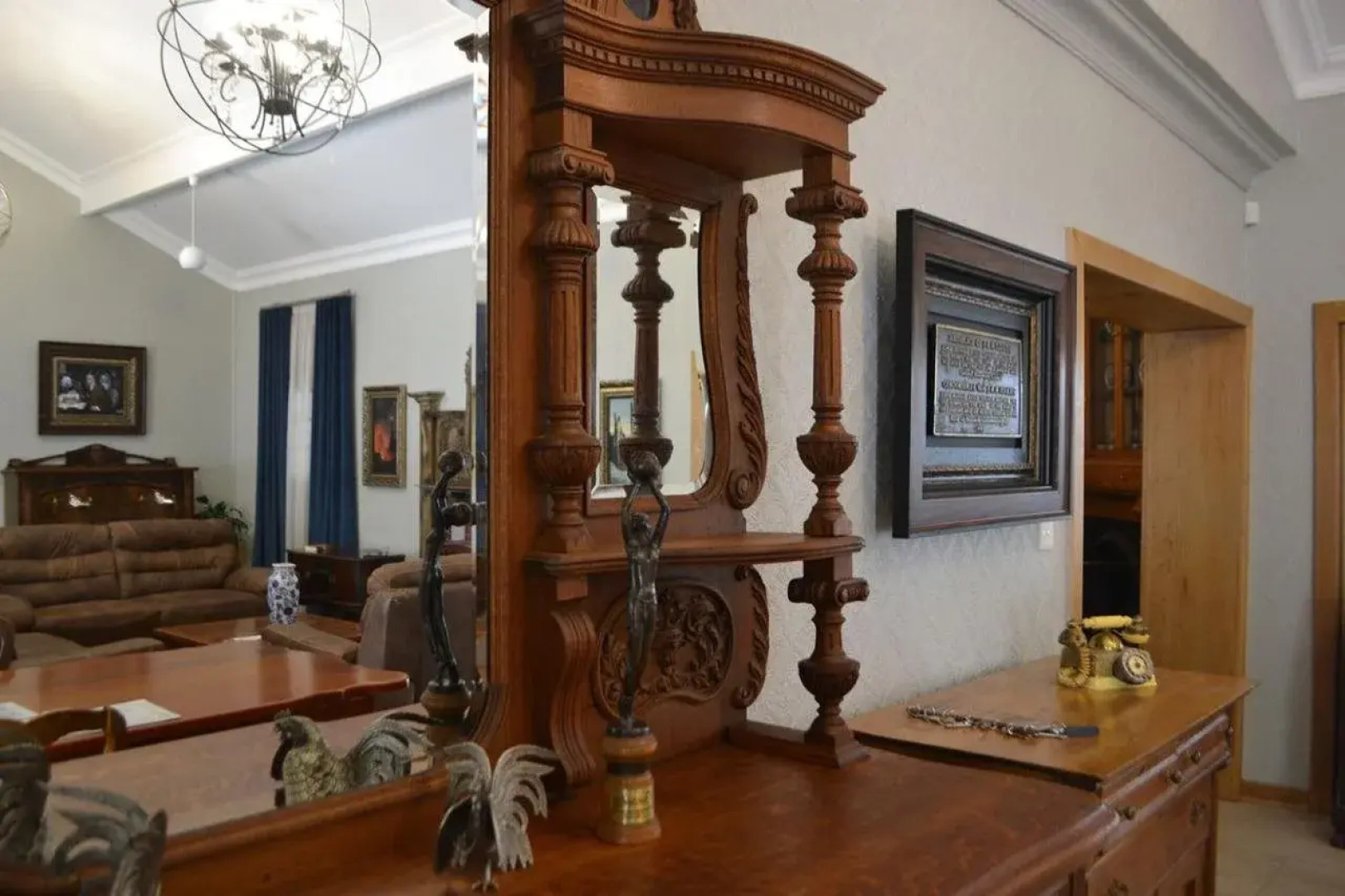 Hobbit Boutique Hotel