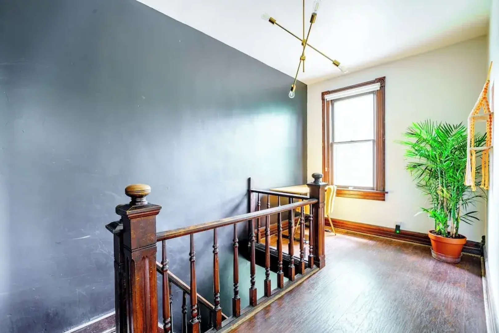 Jungle House Luxury Stays - Downtown Chillicothe