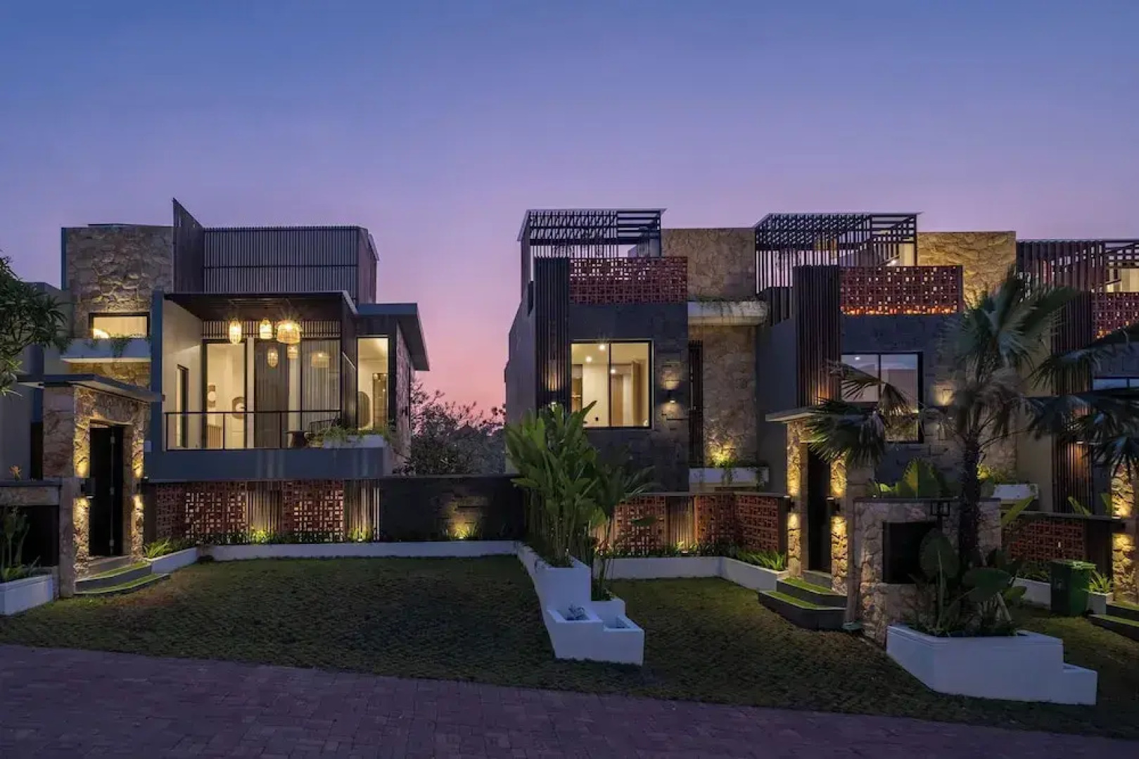 Private Pool Vila 8B Close Melasti Beach