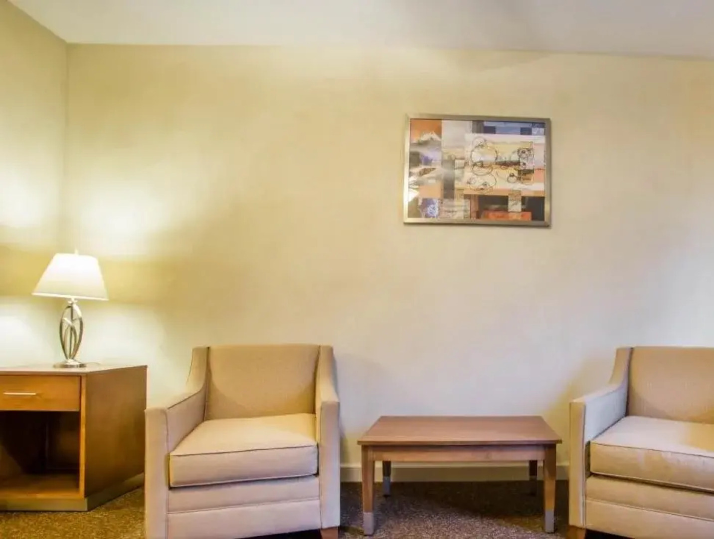 O'Fallon Suites Hotel