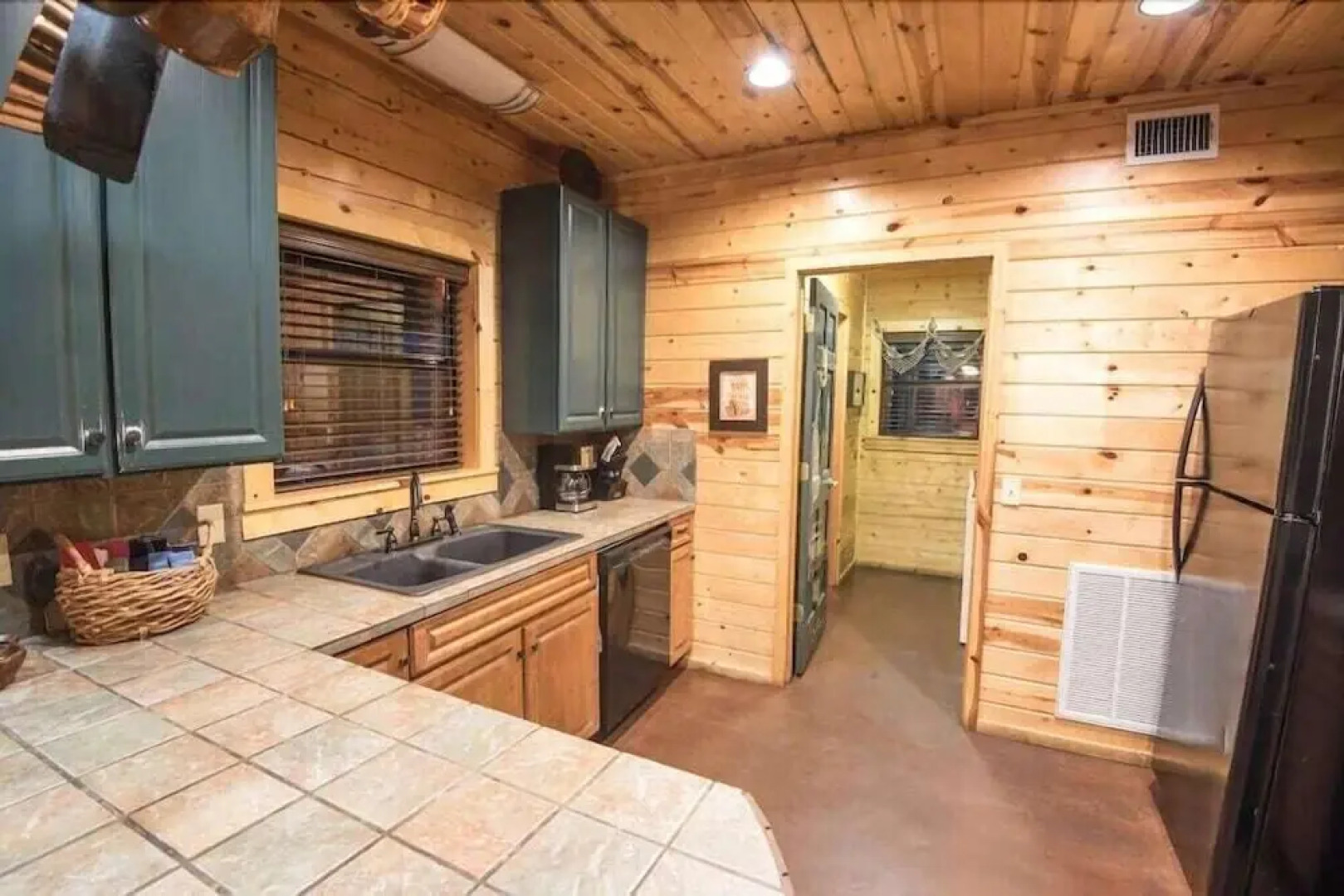 Antlers Lodge - 3 Br Cabin