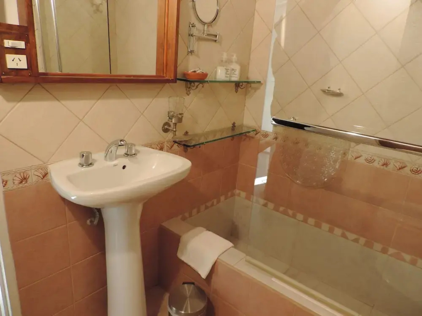 Hosteria Las Piedras