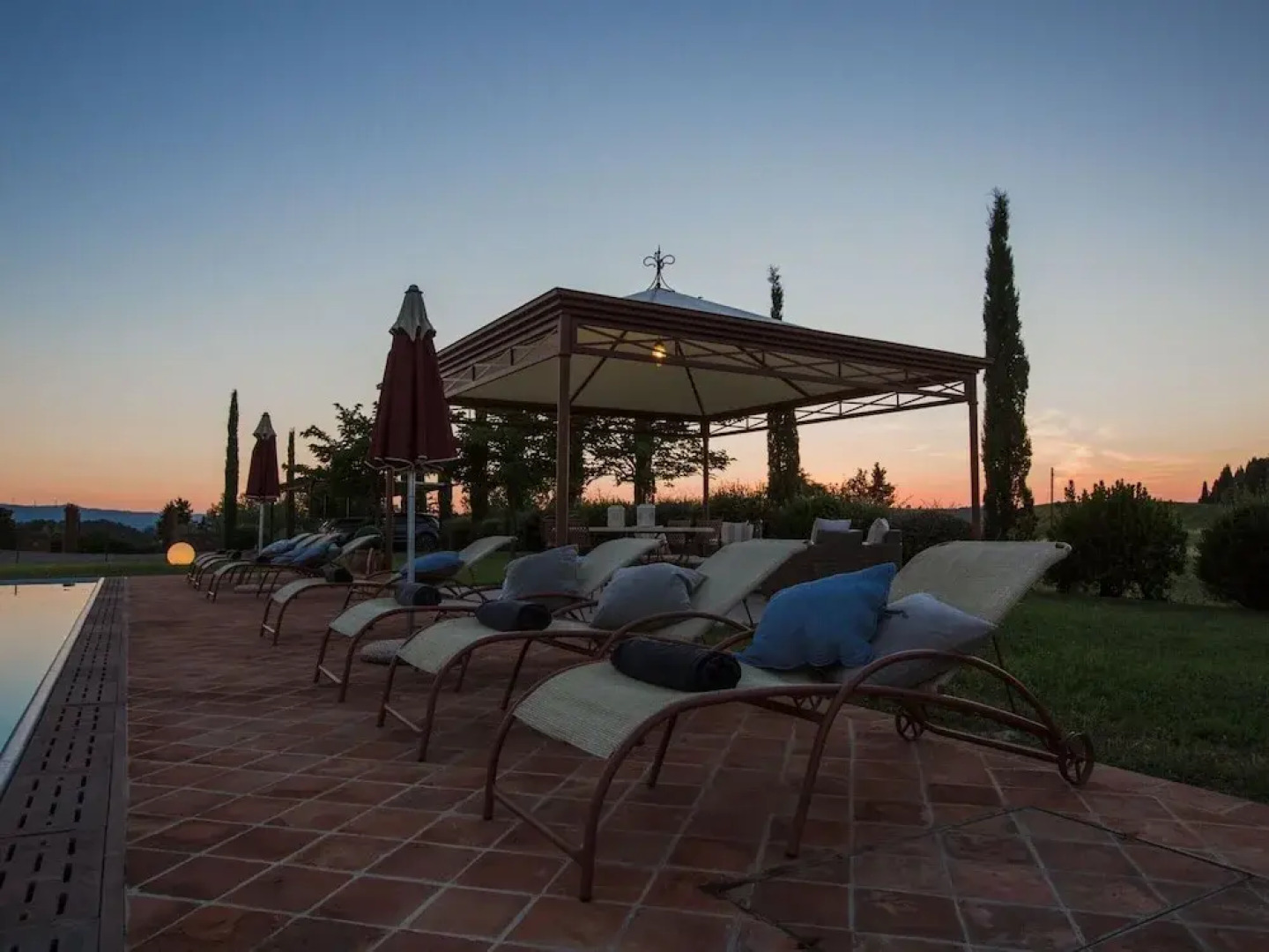 Lavish Peccioli Villa