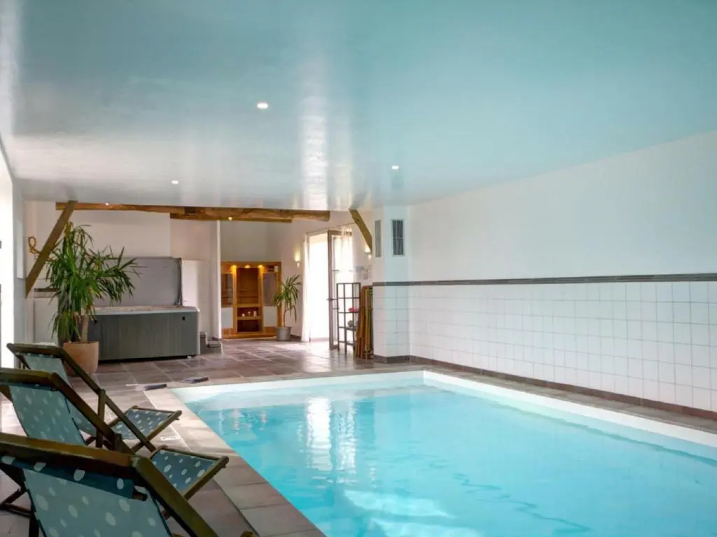 Gîte Saint-Just-la-Pendue, 3 pièces, 4 personnes - FR-1-496-51