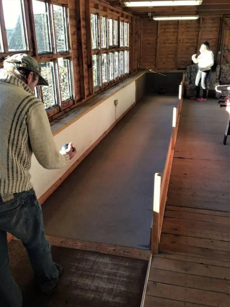 Cosy Stone Cottage on Llanllwni Mountain
