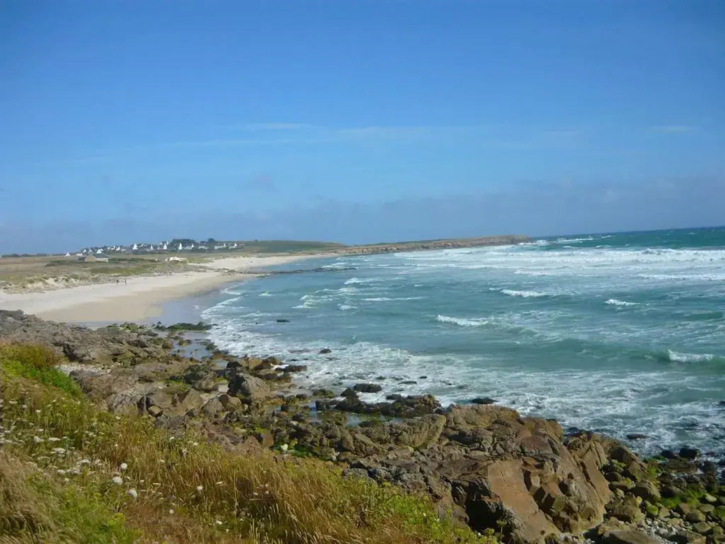 Au calme aux chambres de Kerantum avec cuisine ¿isposition.