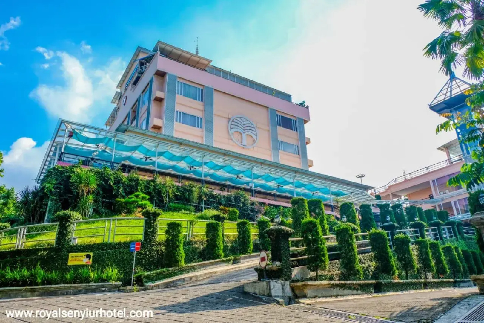 Royal Senyiur Hotel Pasuruan