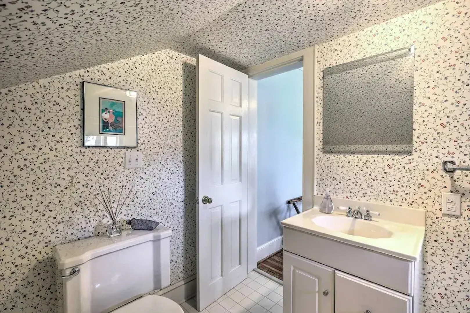 Lush Elkin Home w/ Porch Views & Pool Table