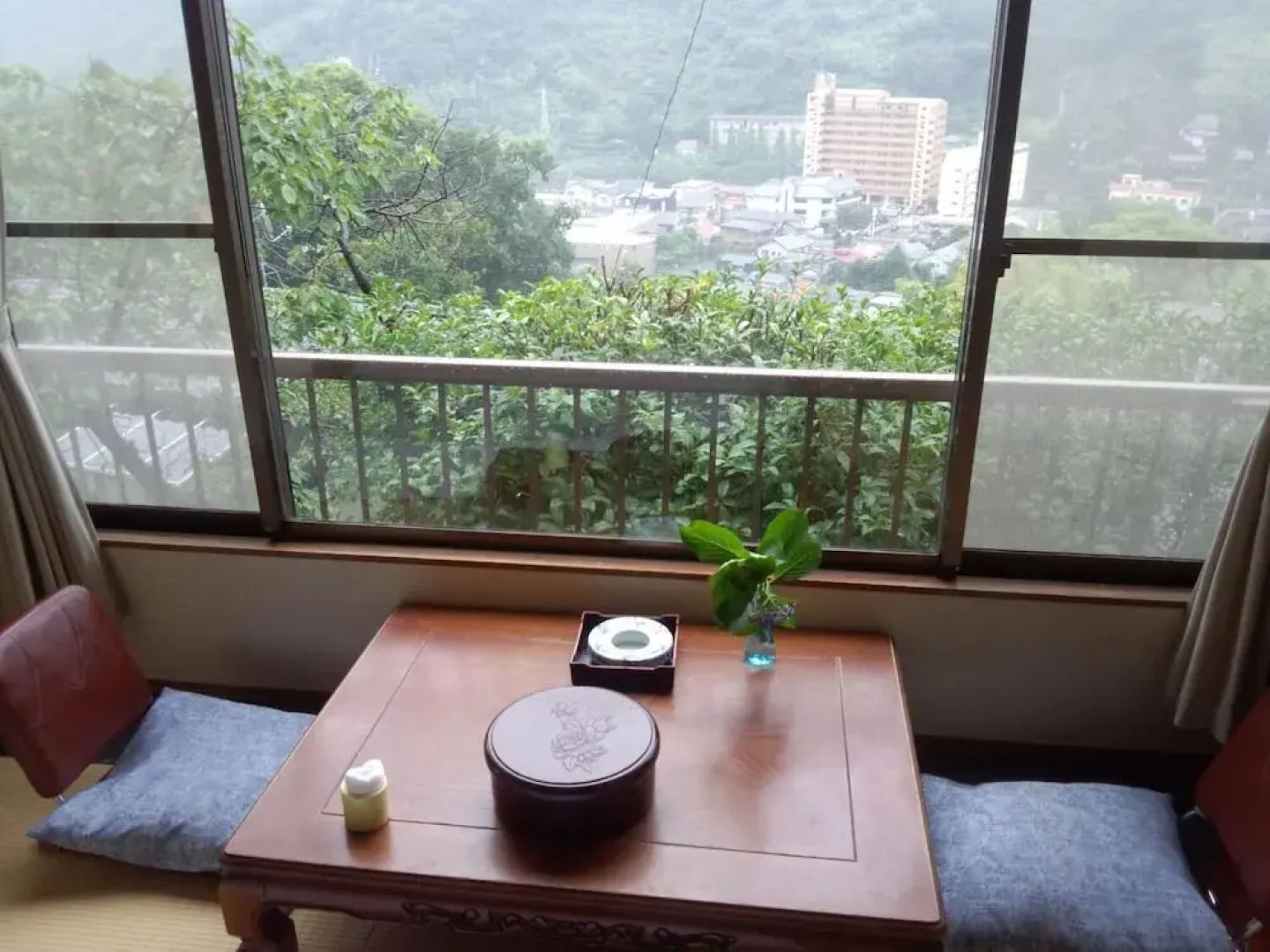 Yugawara Onsen Apolosou