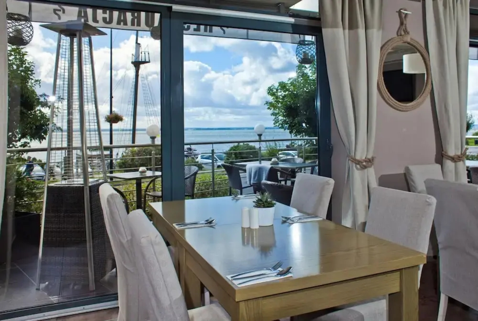 Hotel 77 Restauracja Spa