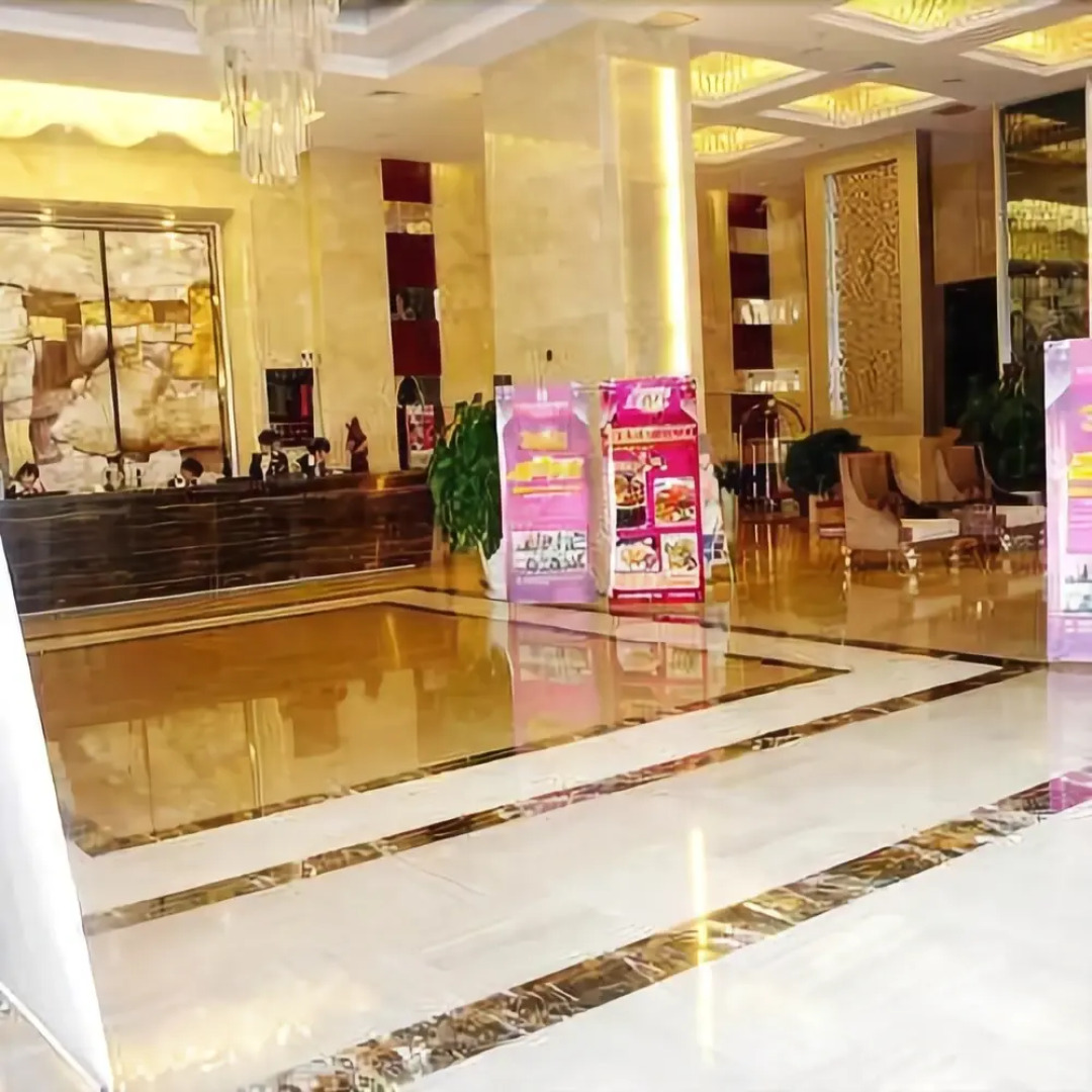 Zhongyue Shuijing Hotel