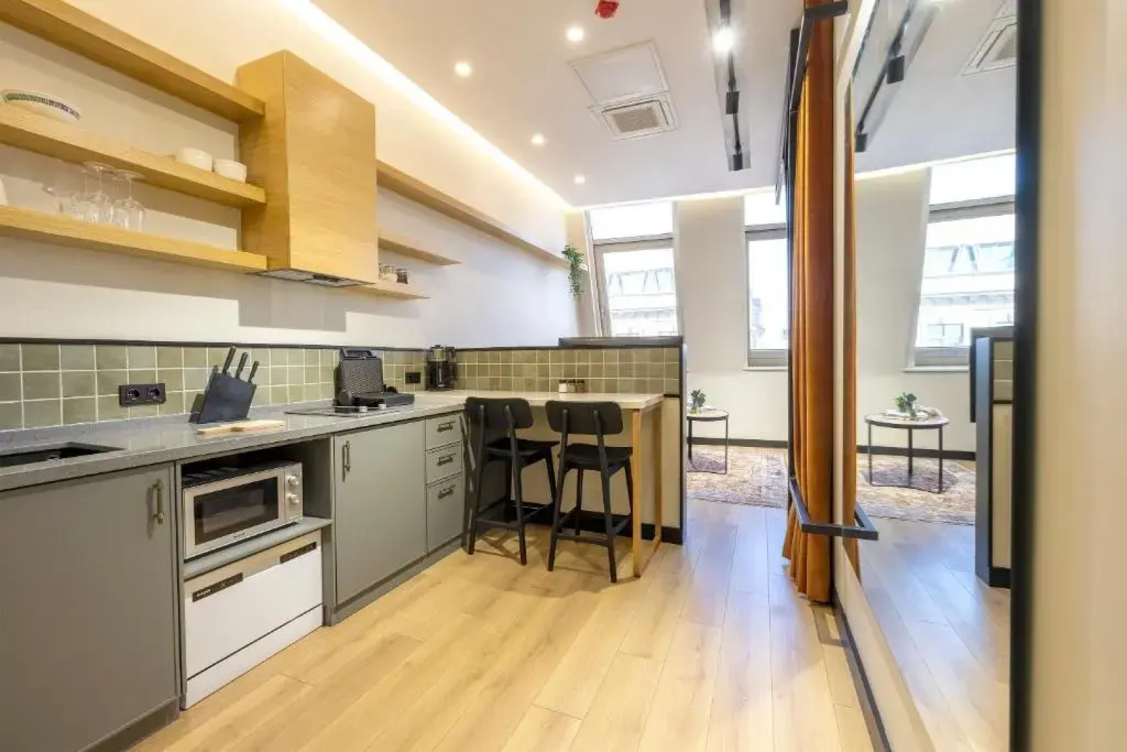 Upside Apartments