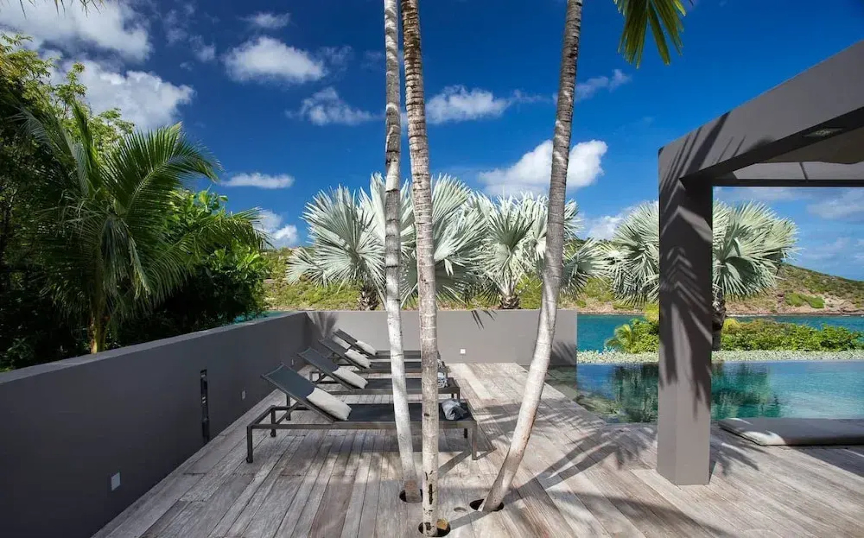 Poema Villas Apartments Rentals