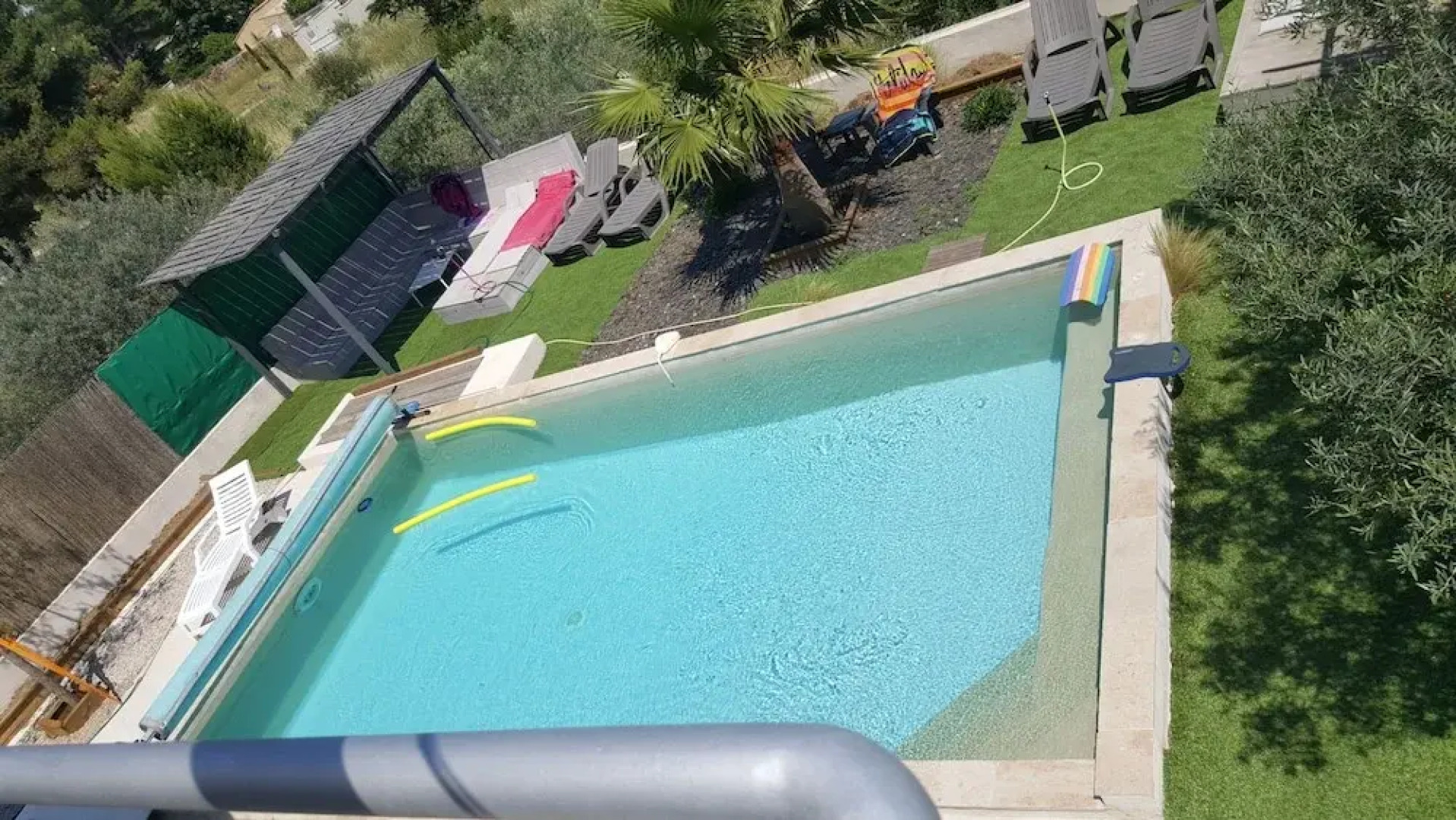 Appartements dans villa moderne