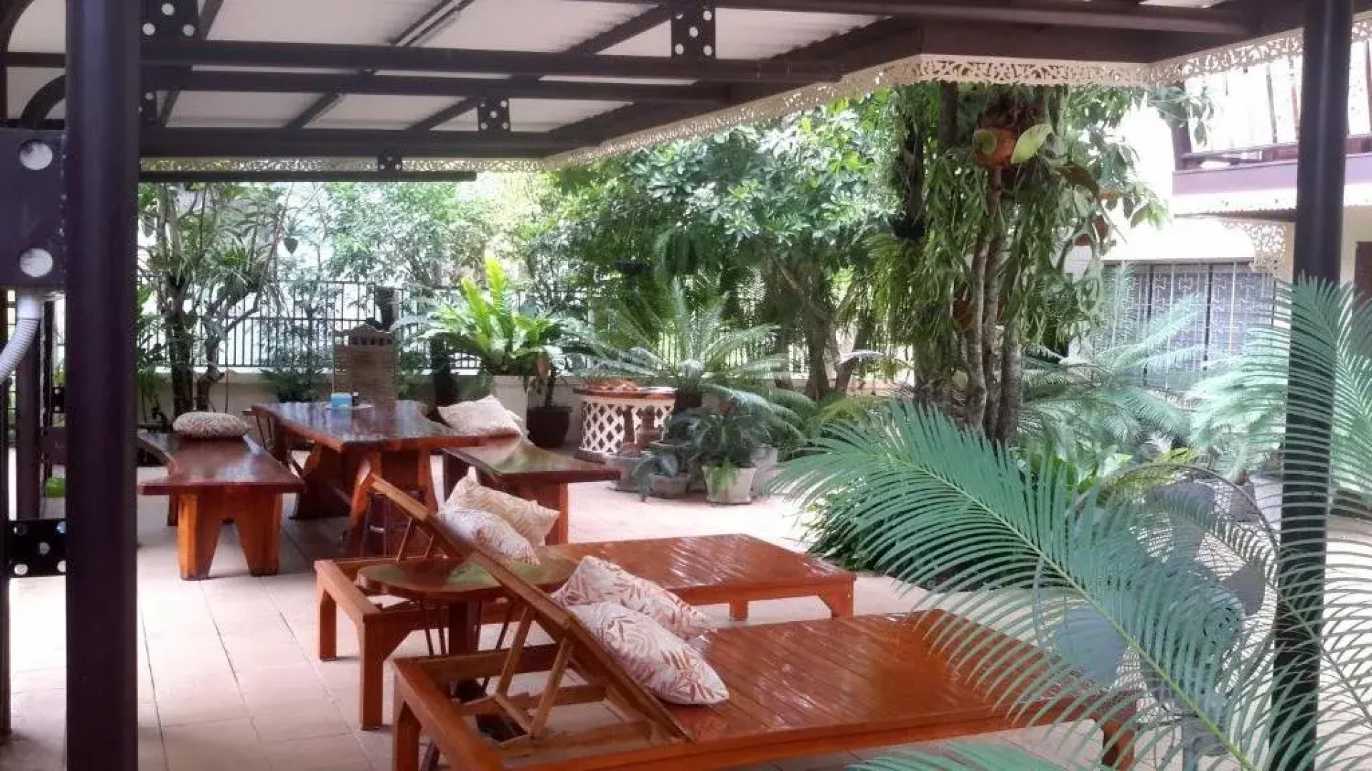 Maliwan Holiday Home