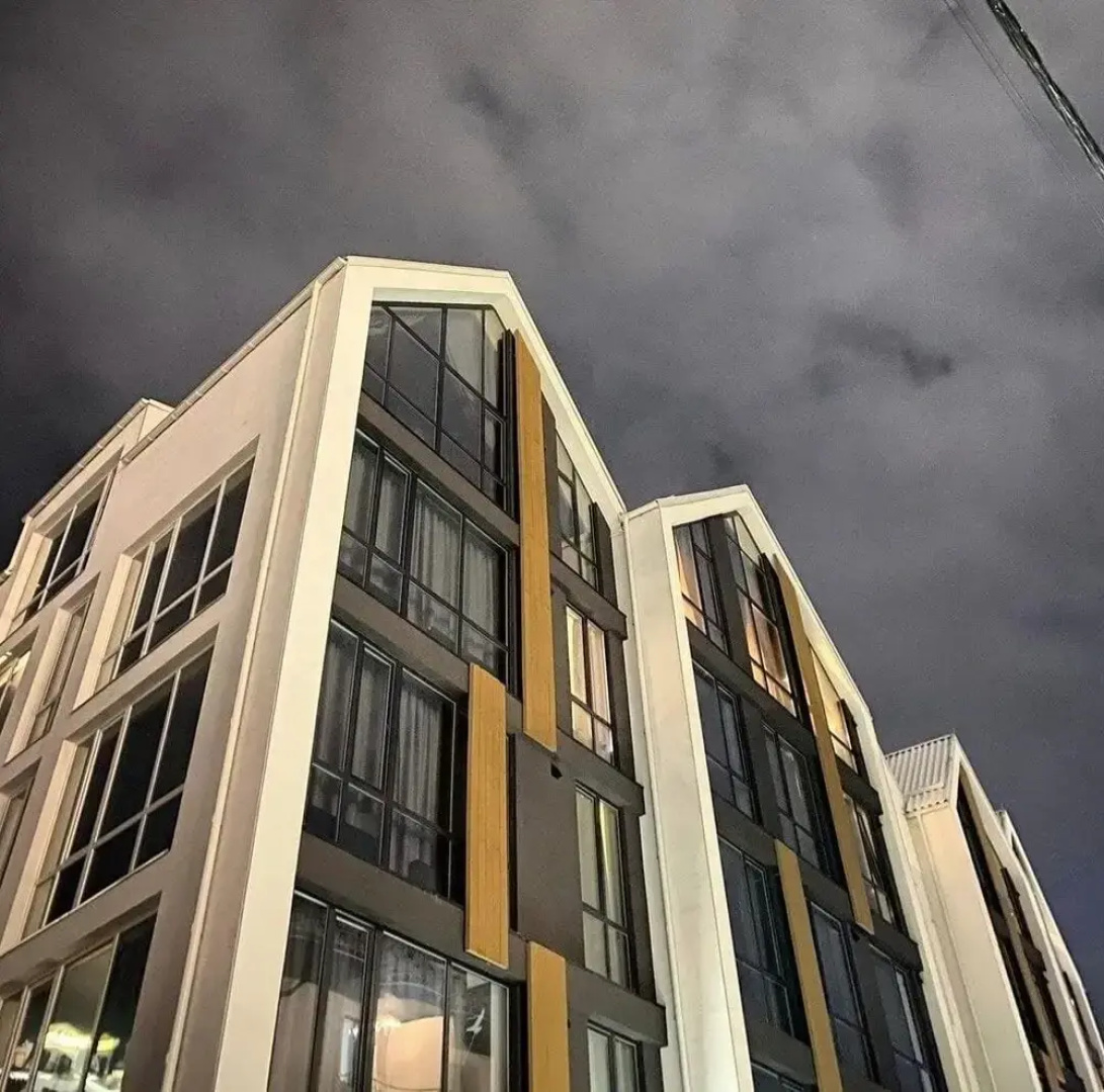 Baza Smart Hotel