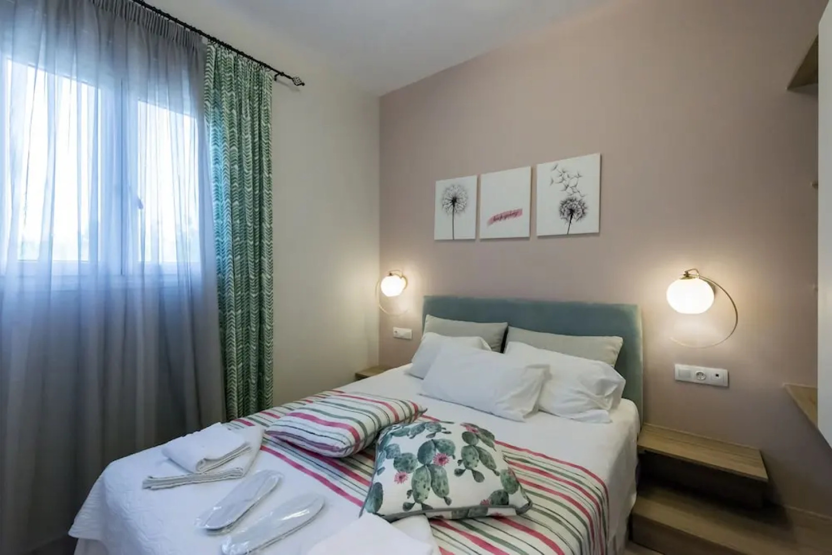 Superior Suite on the Beach - Breakfast Included