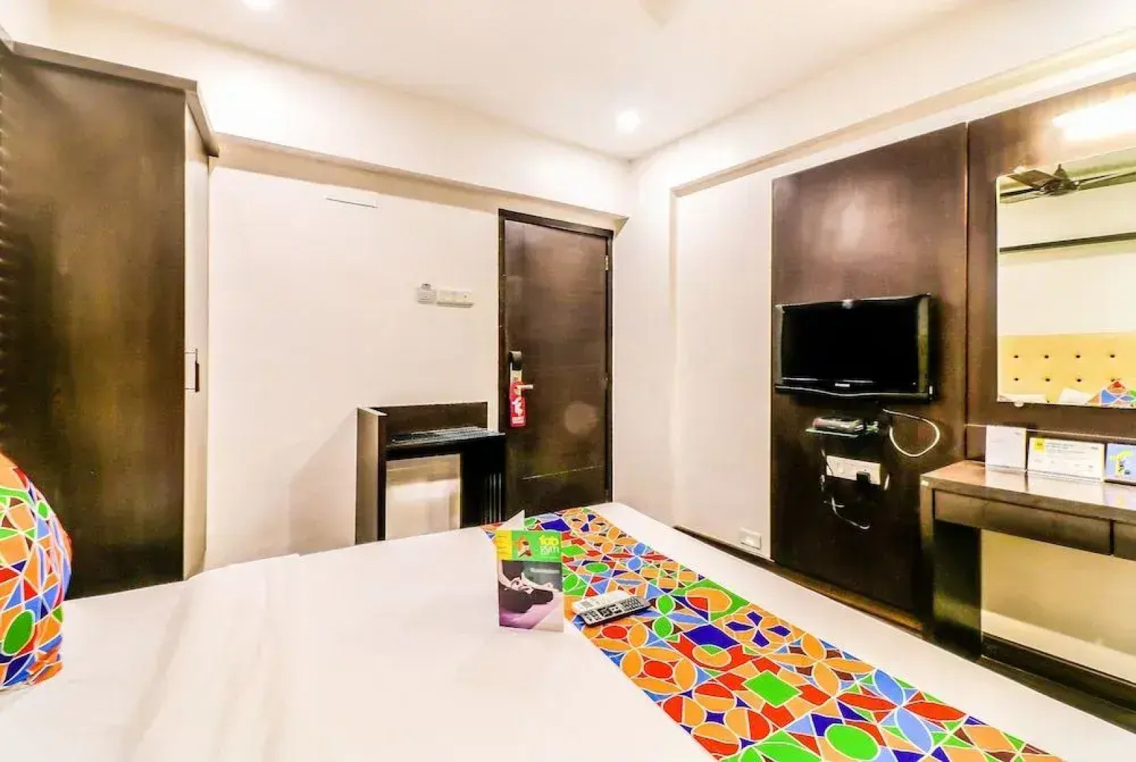 FabHotel Blue Diamond Navi Mumbai