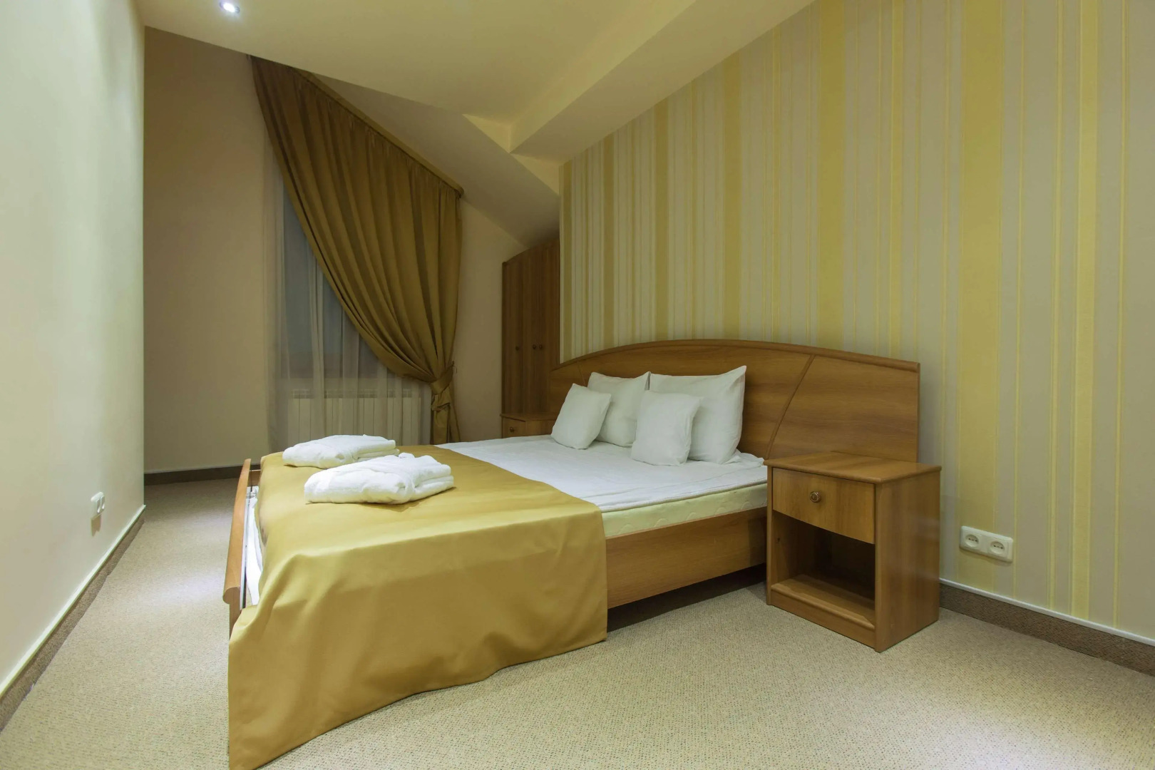 Отель Best Western Bohemian Resort