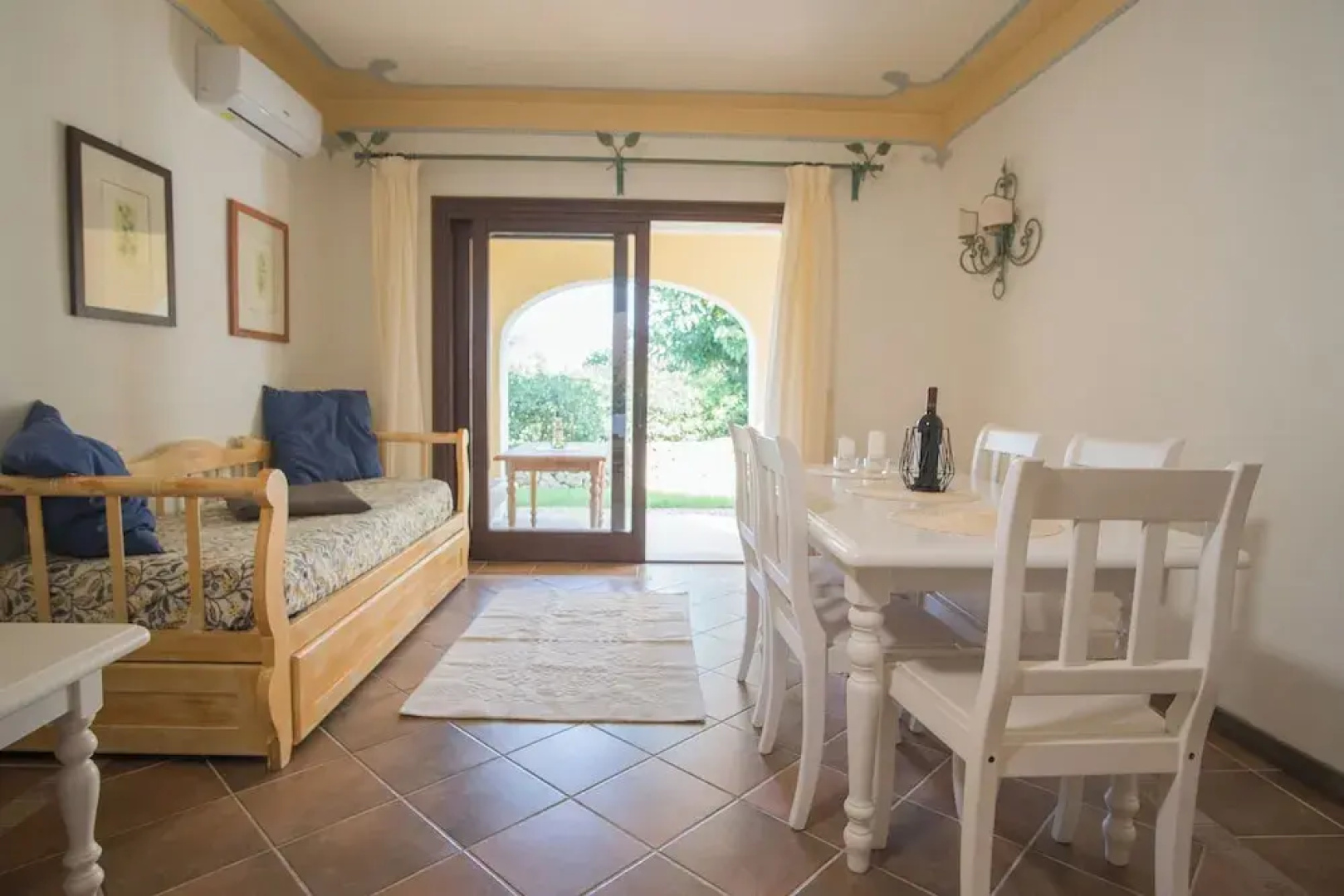 Beautiful Il Giardino Degli Oleandri 1 Bedroom Sleep 4, Plus Extra Child
