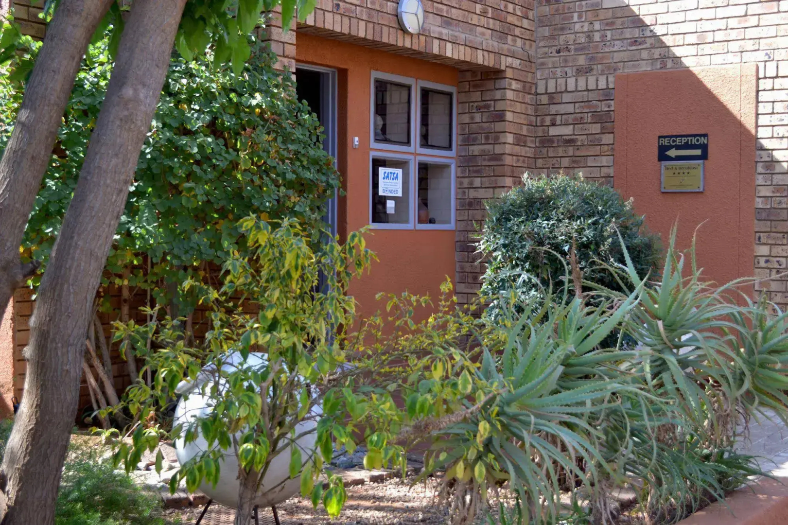 Boga Legaba Guest House & Conference Centre