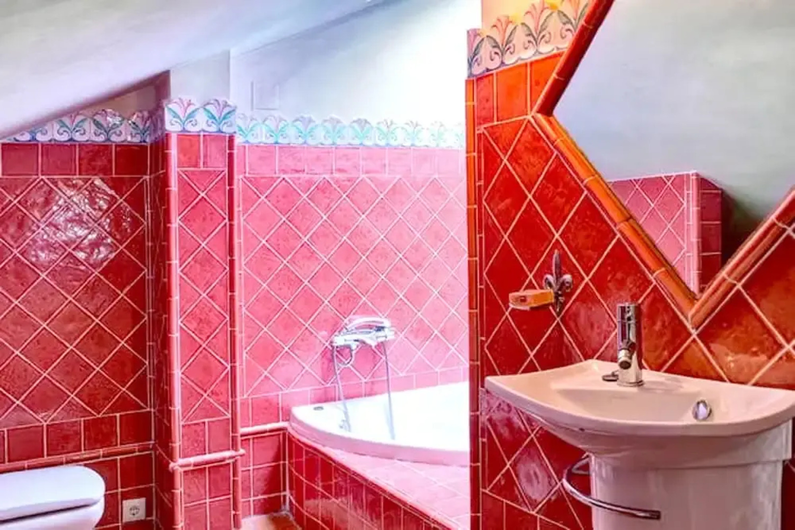 House With 4 Bedrooms in Segovia, With Enclosed Garden and Wifi Near the Slopes