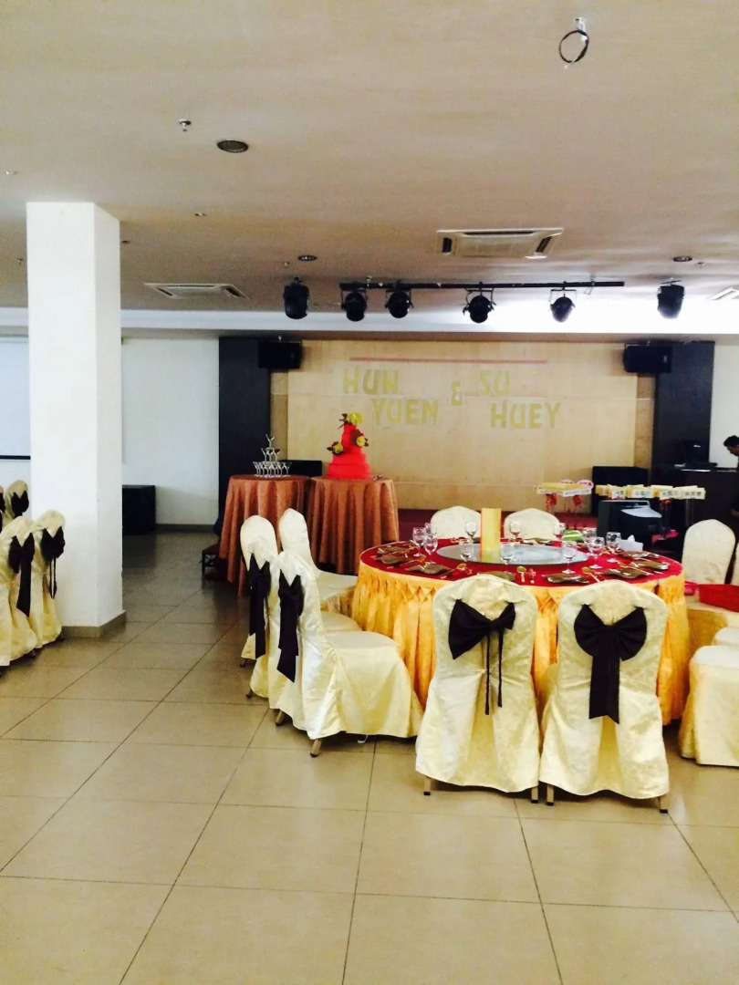 Grand Court Hotel