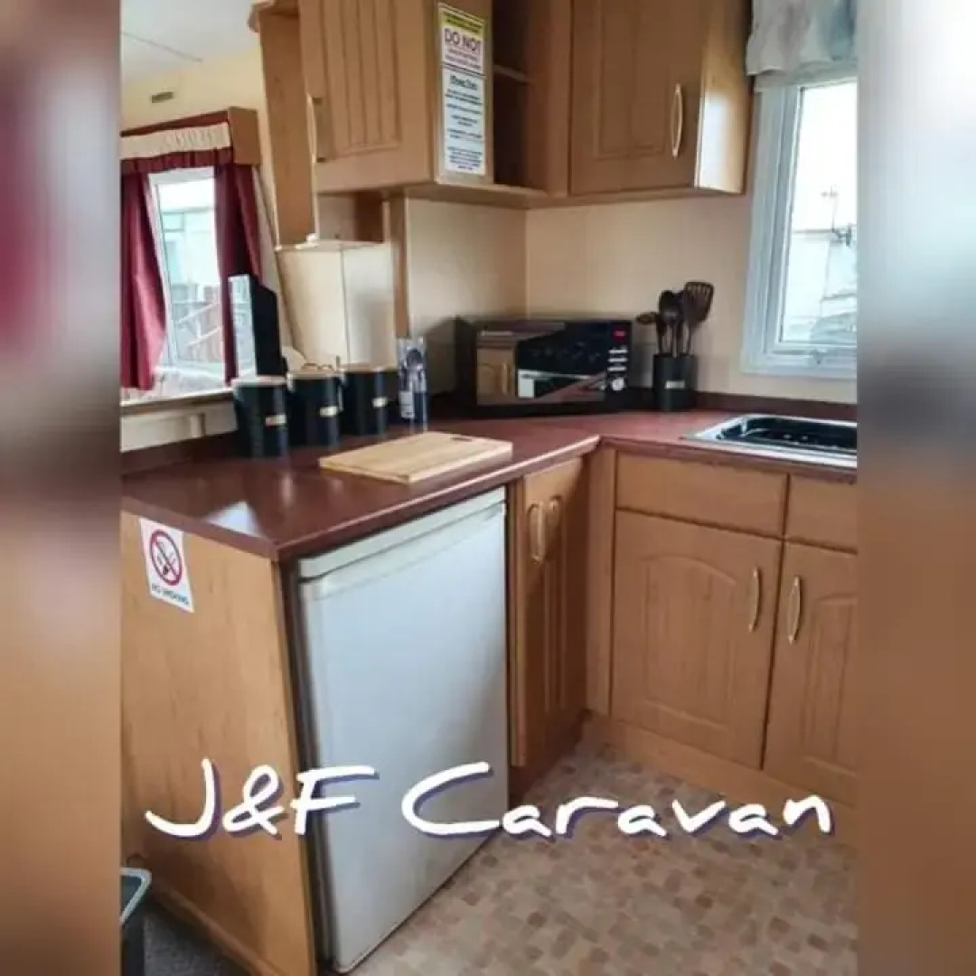 J & F caravan