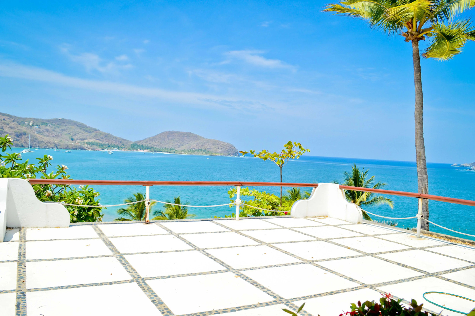 Catalina Beach Resort