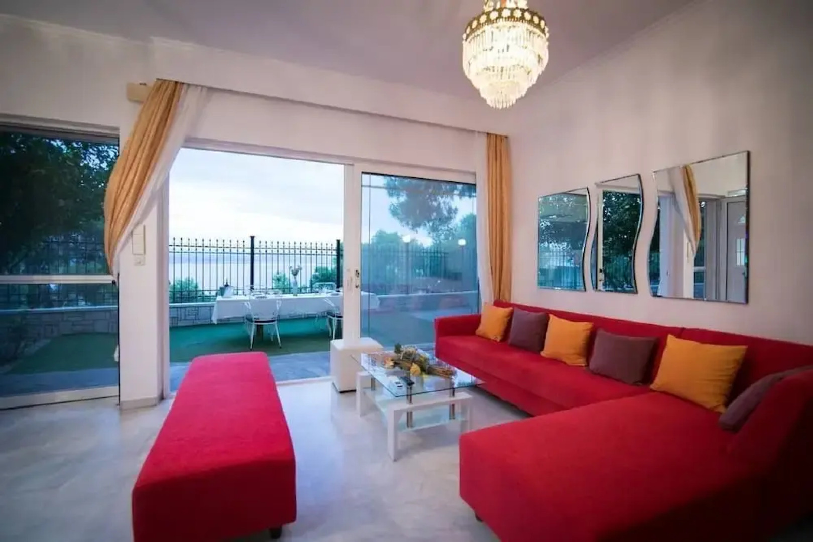 Aias Luxury Flat - Perfect Location