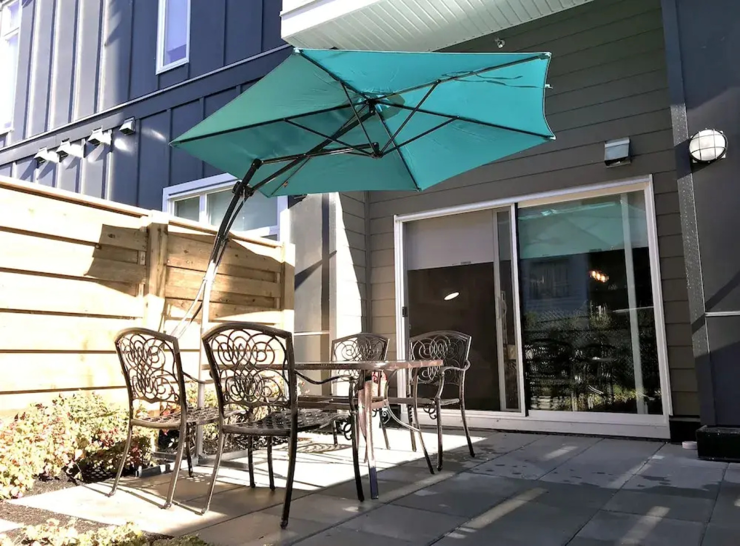 Eclectic Boho-Chic Flat & Patio by Elevate Rooms