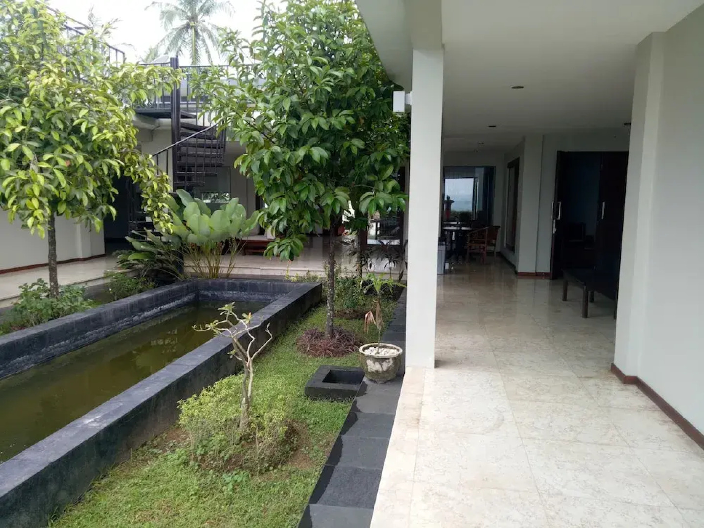 Villa Indah Batu Layar