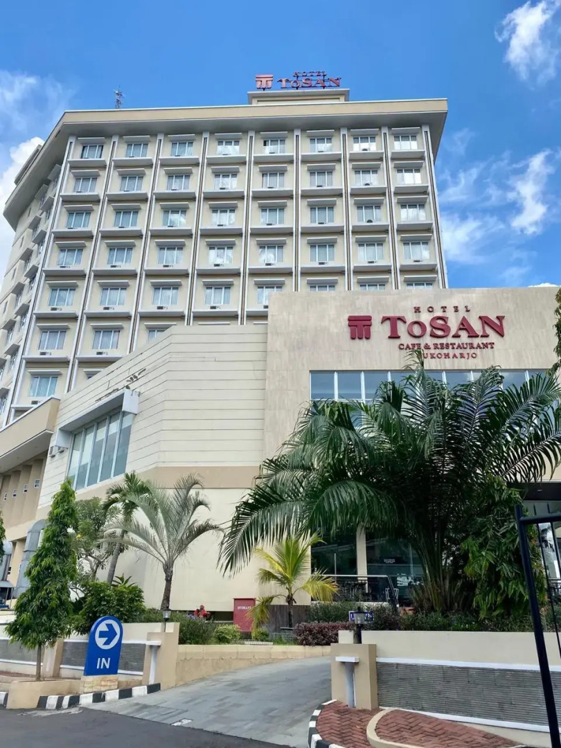 Tosan Hotel