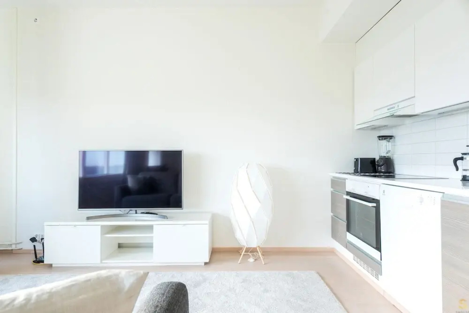 WeHost Kauppakartanonkatu 7