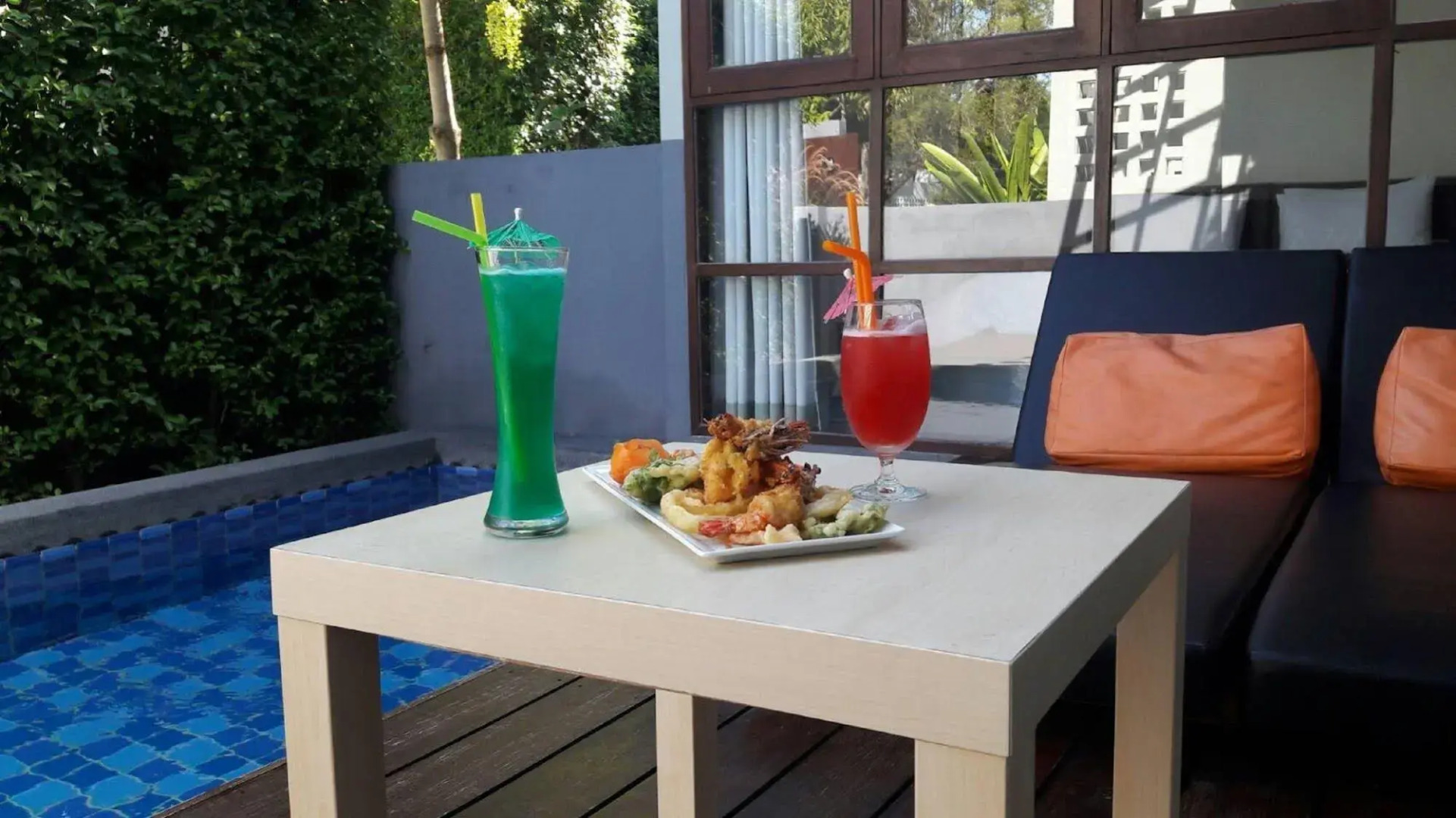 Baan Talay Pool Villa