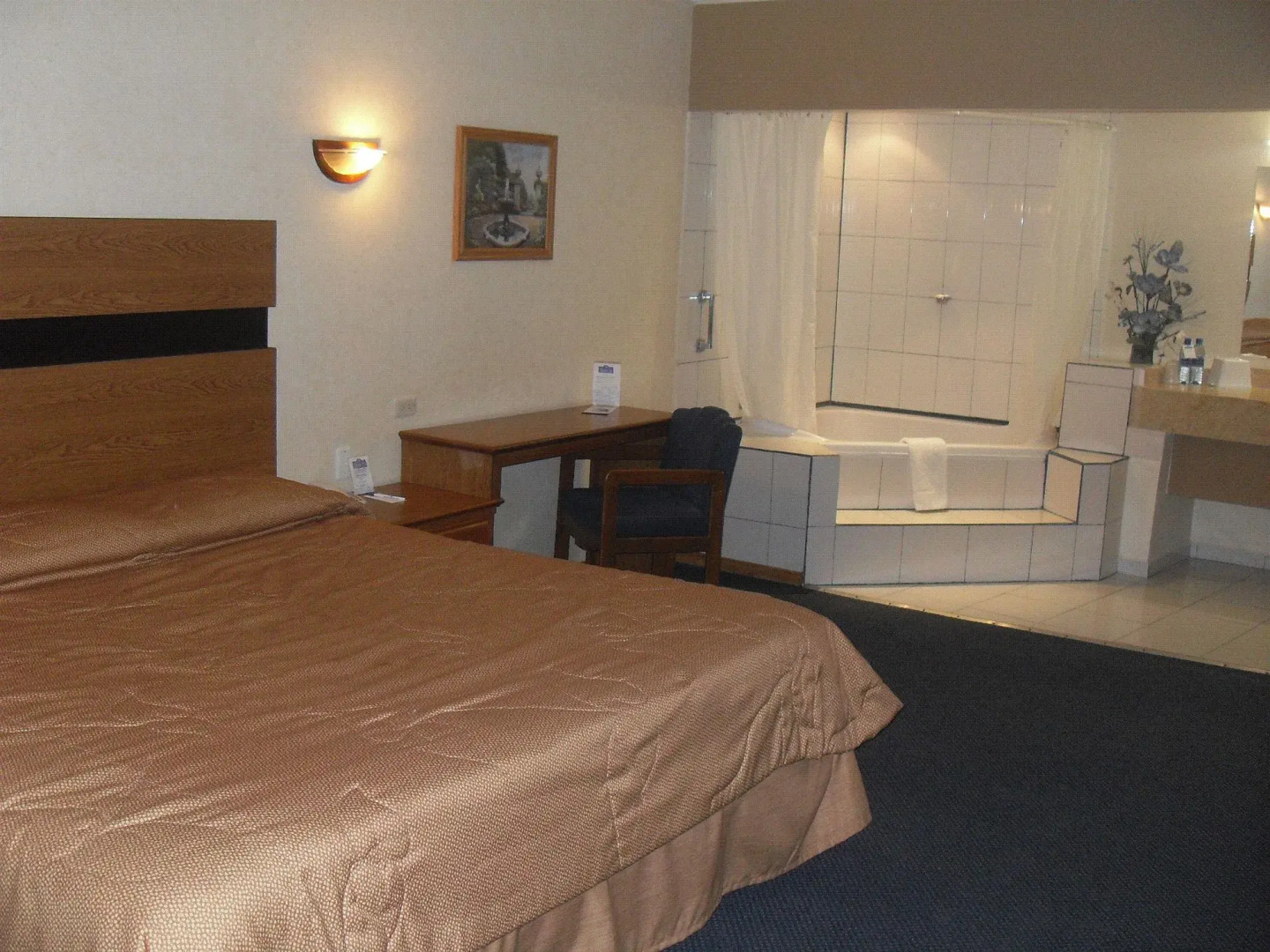 American Inn Hotel & Suites Hidalgo del Parral