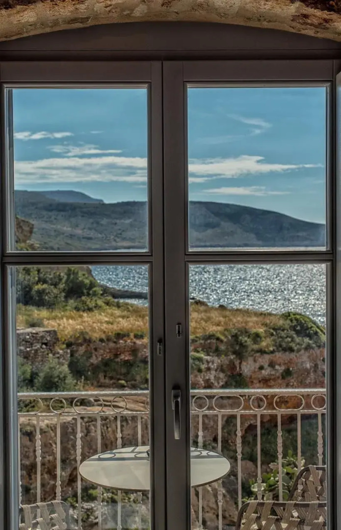 Ippola Boutique Hotel