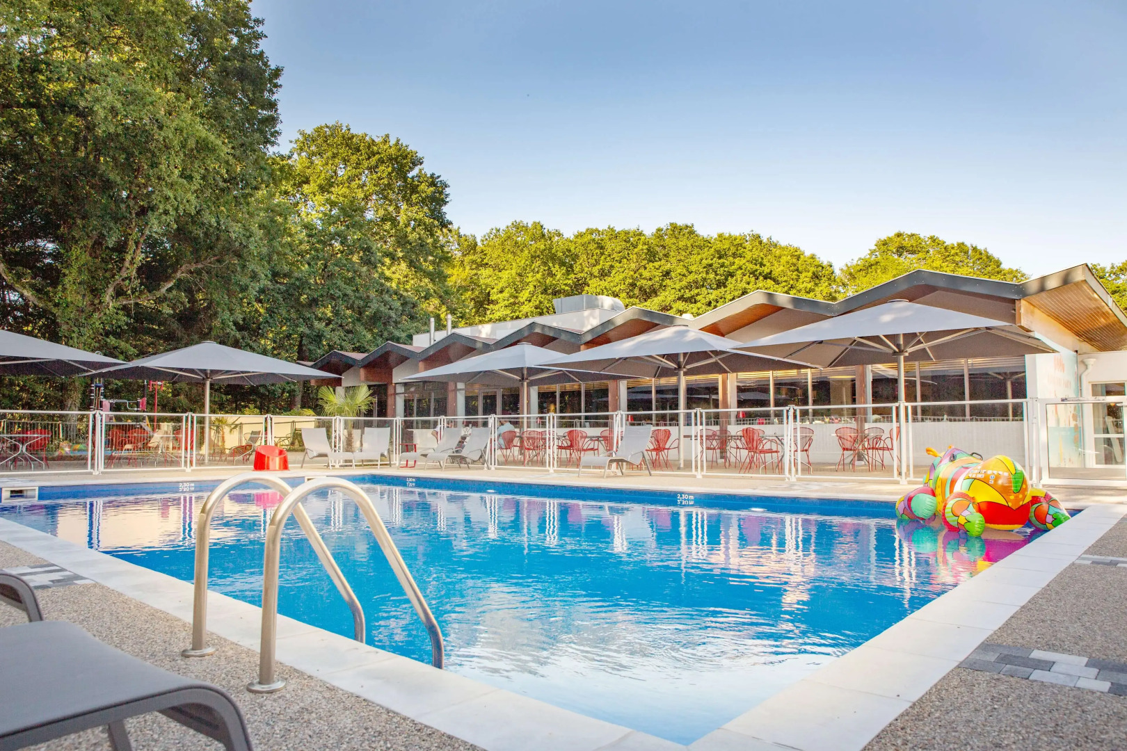 KYRIAD MONTCHANIN - Le Creusot