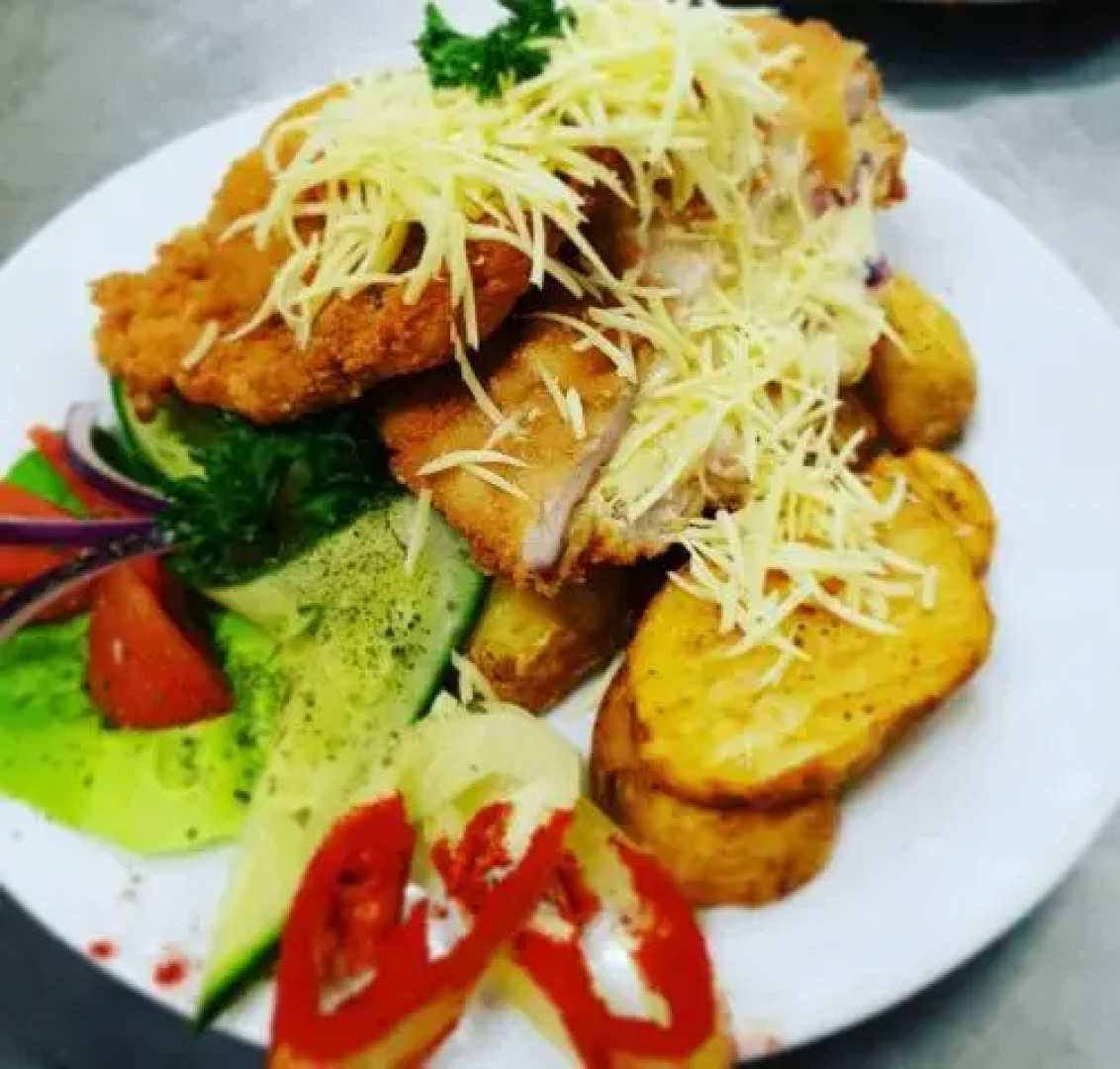 Lipicai Hotel és Étterem